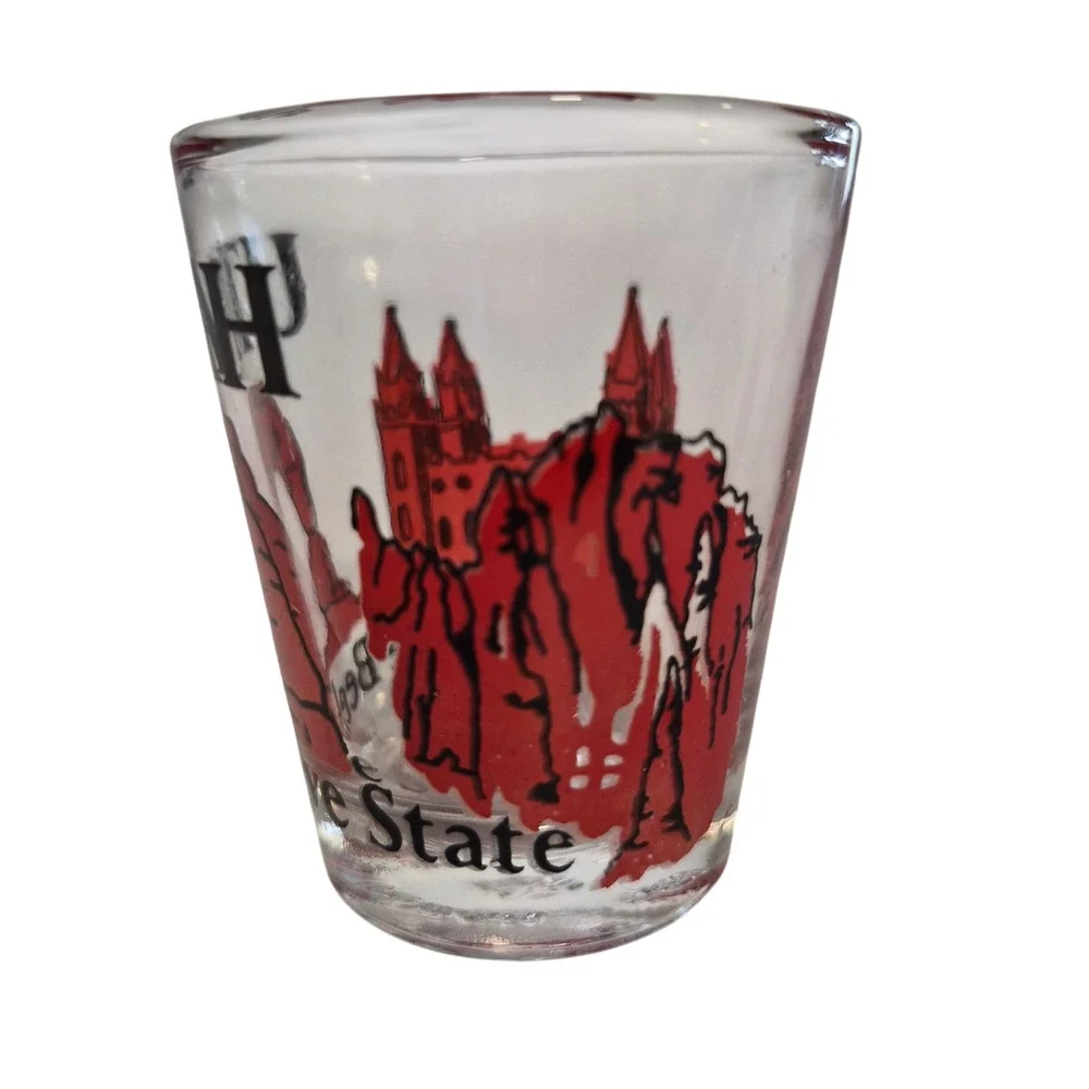 Utah Shot Glass The Beehive State‎ Souvenir Clear Red Taiwan